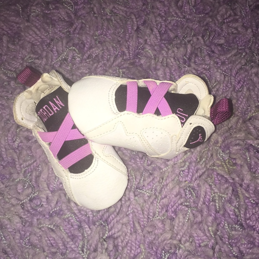 Infant soft bottoms shoes